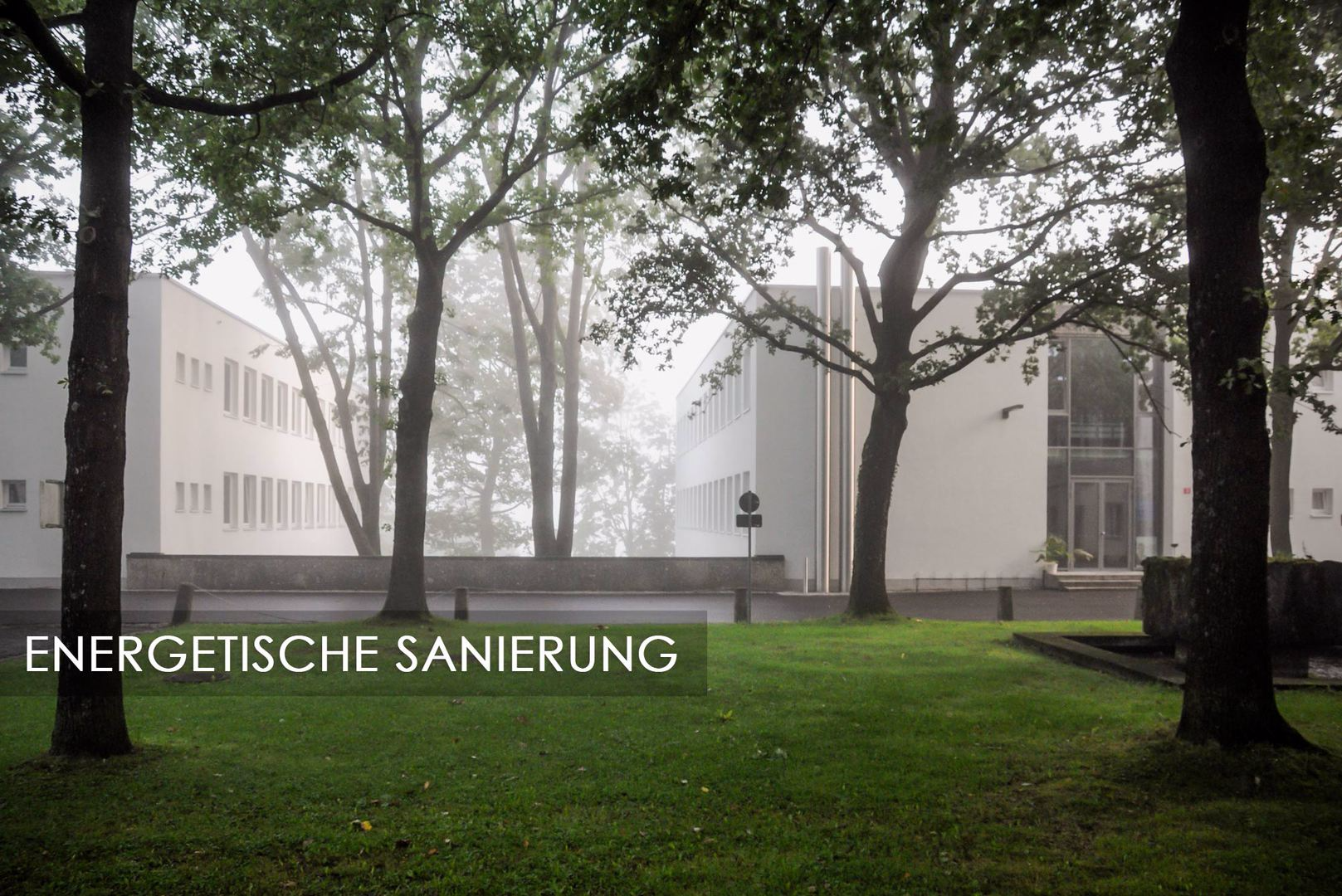 Energetisch saniertes Institutsgebäude - Außenaufnahme